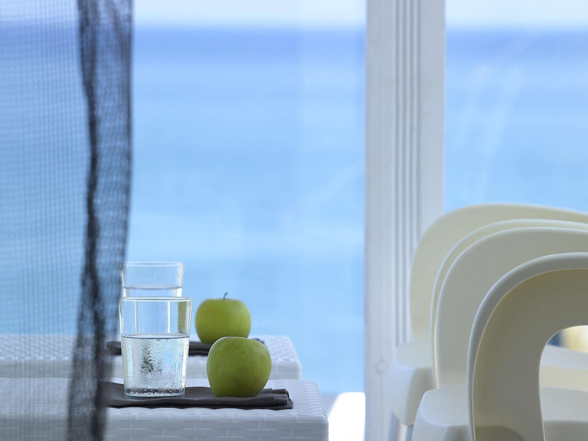 Coral Hotel Ierápetra Eksteriør bilde